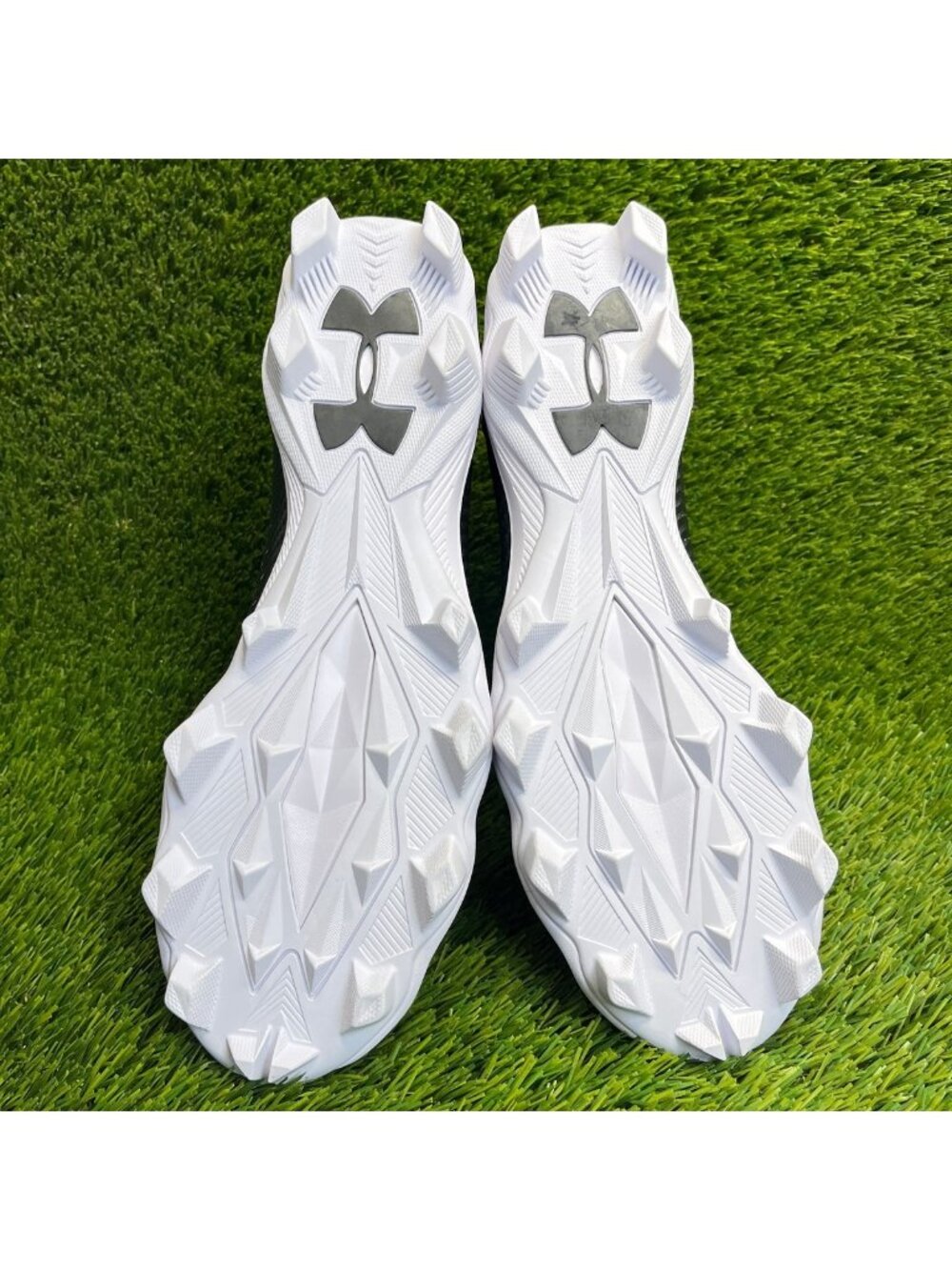 Under Armour Highlight Franchise RM 2.0 Mens Size 10.5 Black‎ Football Cleats
